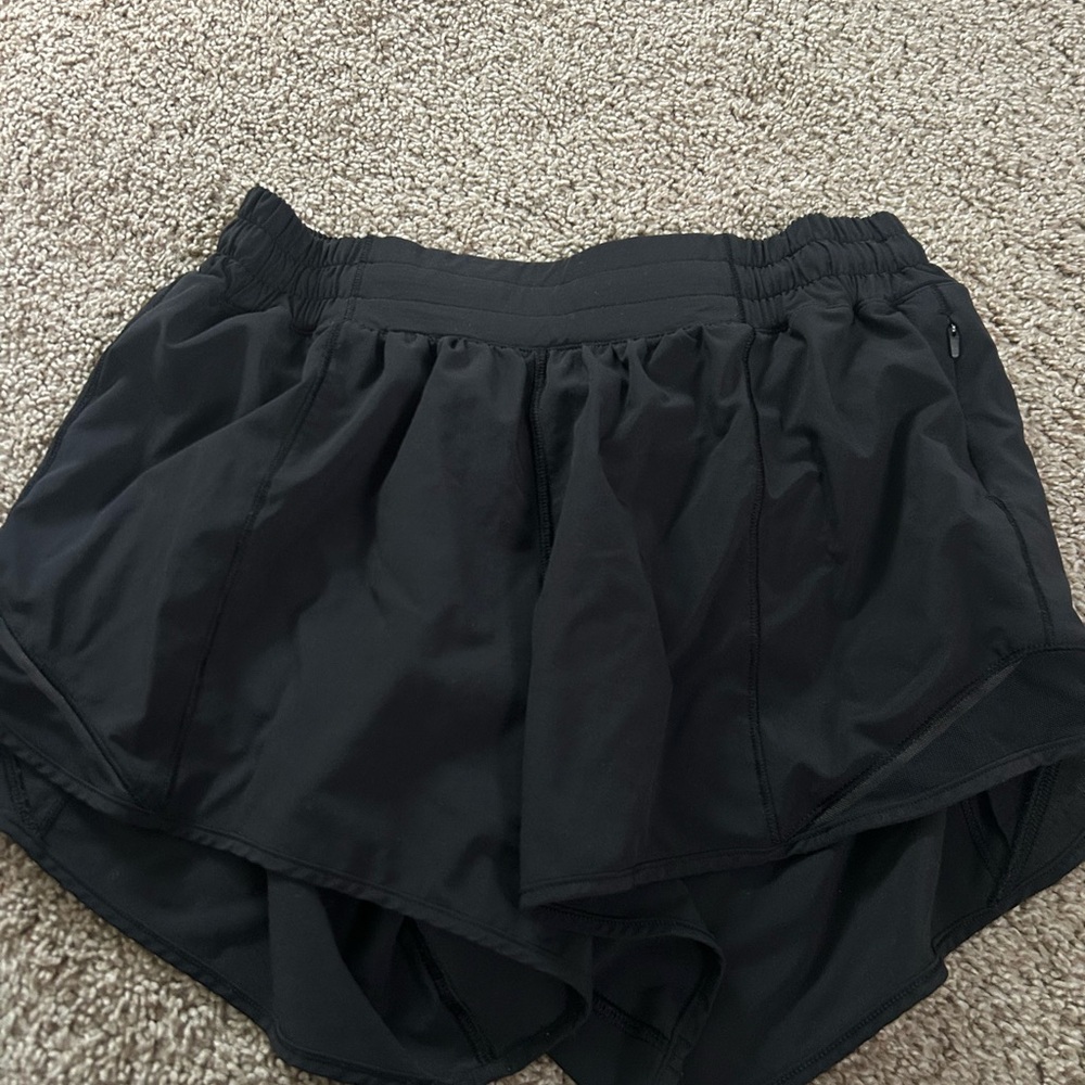 Lululemon Athletica Black Athletic Shorts Lightweight Layered Design